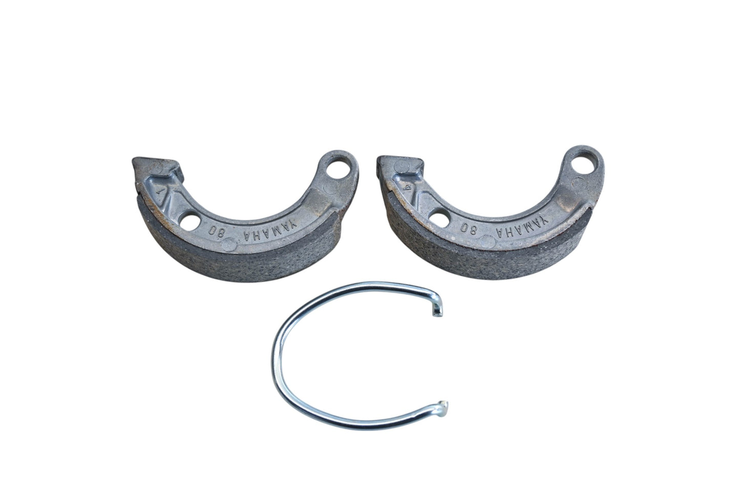 New OEM Yamaha 1P6-W253A-00-00 Rear Brake Shoe Kit NOS