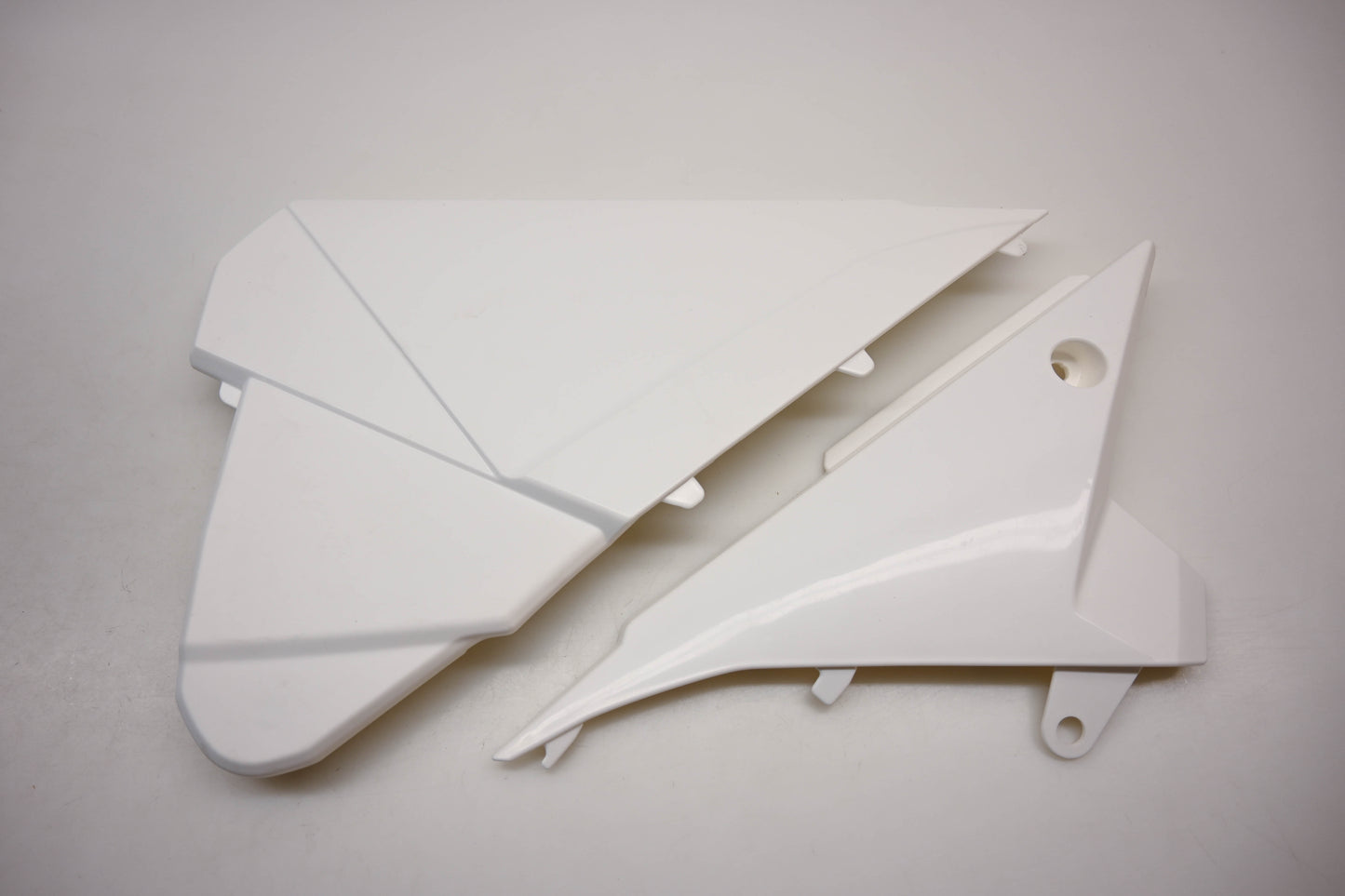 Beta 026-430210-051, 031.43.032.10, 031.43.031.10 White Air Box Panel Kit NOS