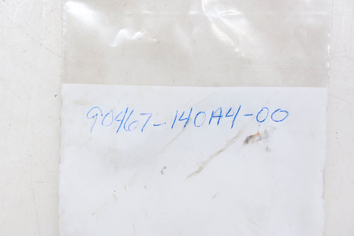 New OEM Yamaha 90467-140A4-00 Scissor Clip NOS