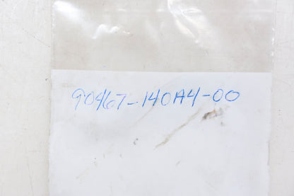 New OEM Yamaha 90467-140A4-00 Scissor Clip NOS