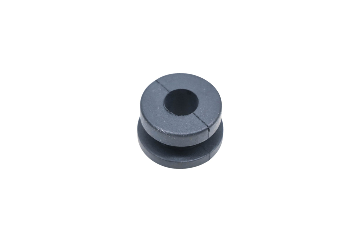 New OEM Yamaha 90480-17004-00 Grommet NOS