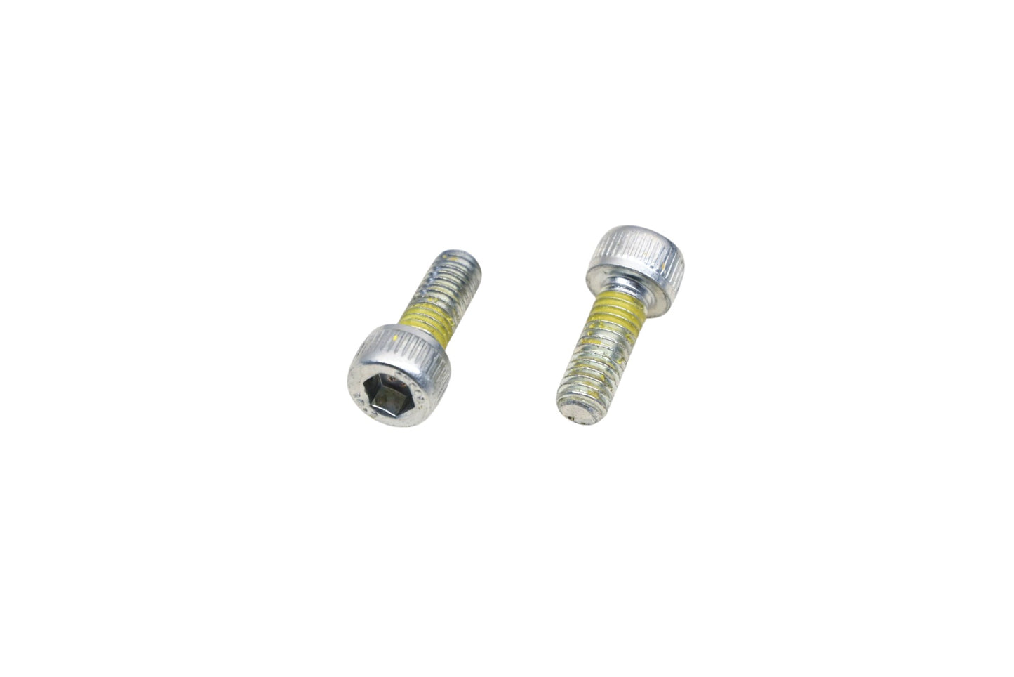 New OEM Yamaha 91317-06016-00 Socket Head Bolts Qty 2 NOS