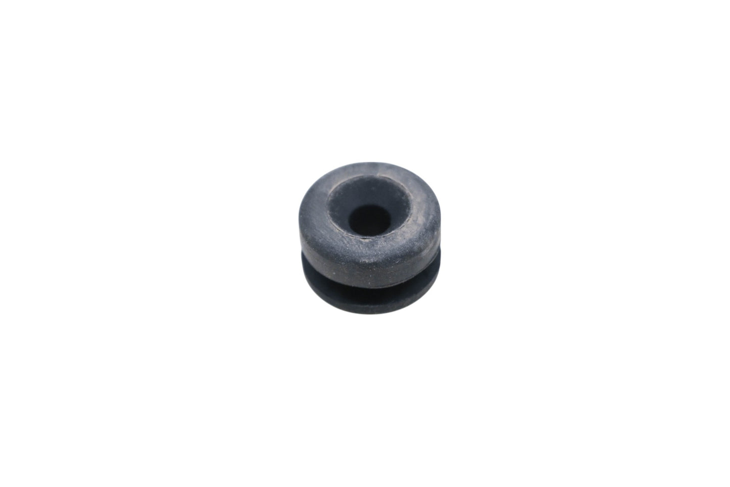 New OEM Yamaha 90480-12053-00 Grommet NOS