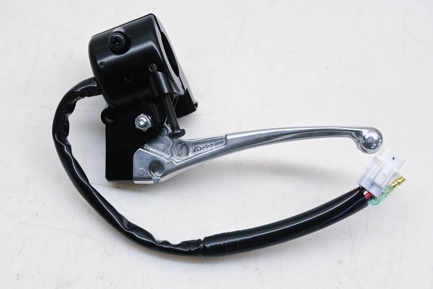 New OEM Yamaha 5PG-82920-01-00 Righthand Throttle Lever Assembly NOS