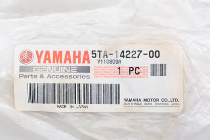 New OEM Yamaha 5TA-14227-00-00 Throttle Cover Gasket NOS