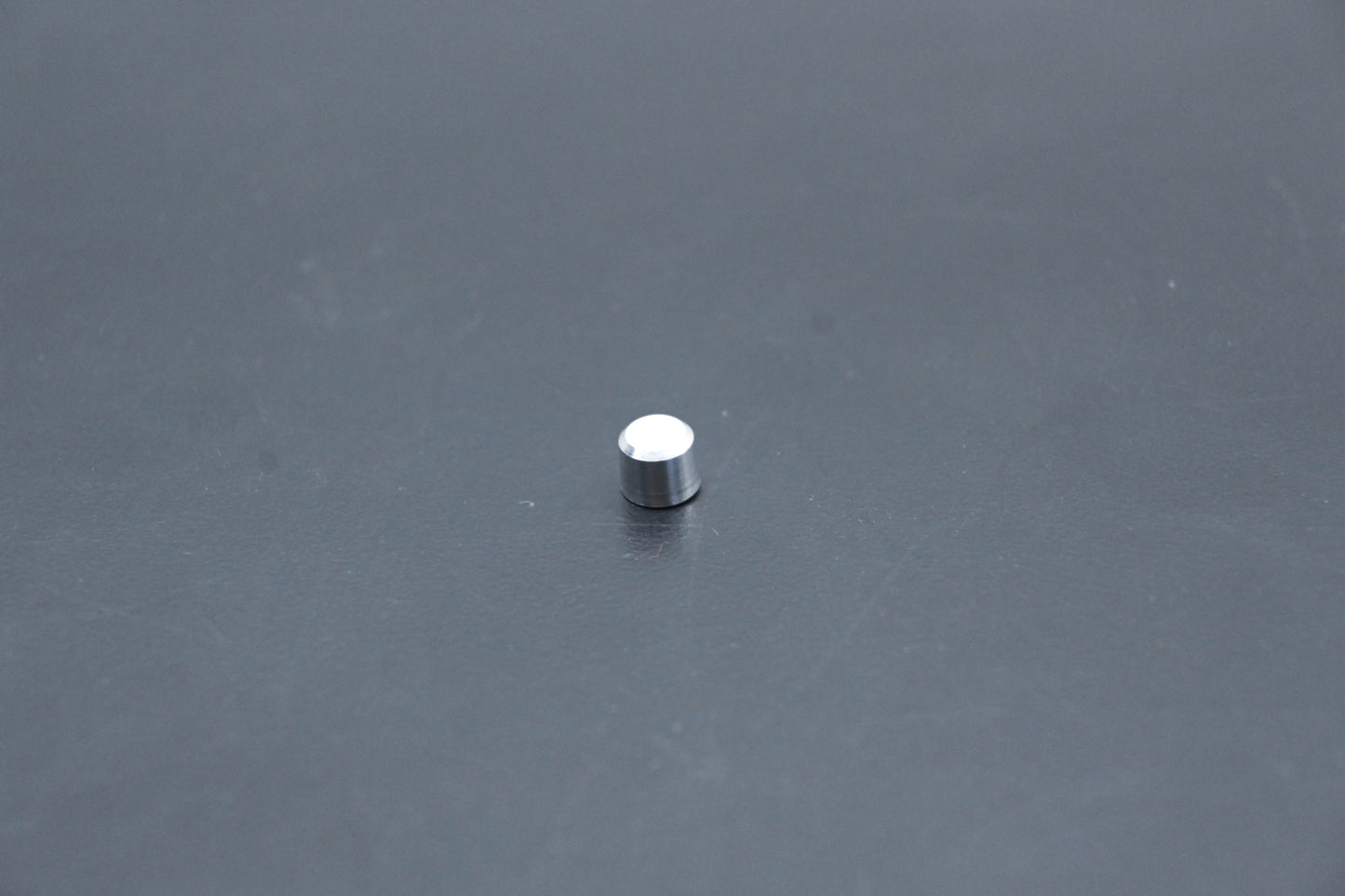 New OEM Yamaha 90336-06031-00 Taper Plug NOS