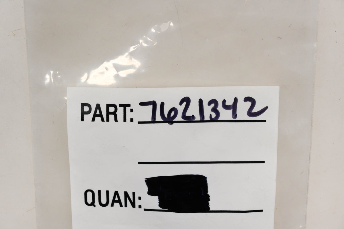 New OEM Polaris 7621342 Rivets Qty 7 NOS