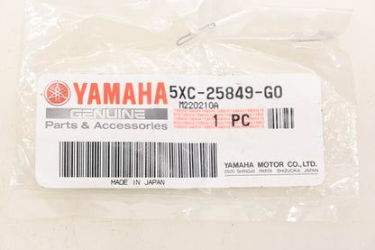 New OEM Yamaha 5XC-25849-G0-00 Caliper Retainer Clip NOS