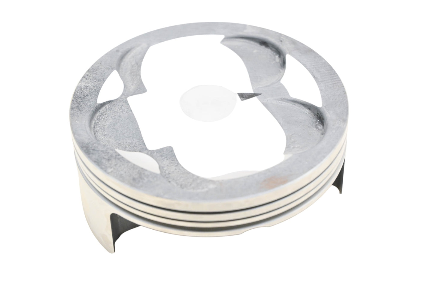 New OEM Yamaha 2S2-11631-20-00 Piston NOS