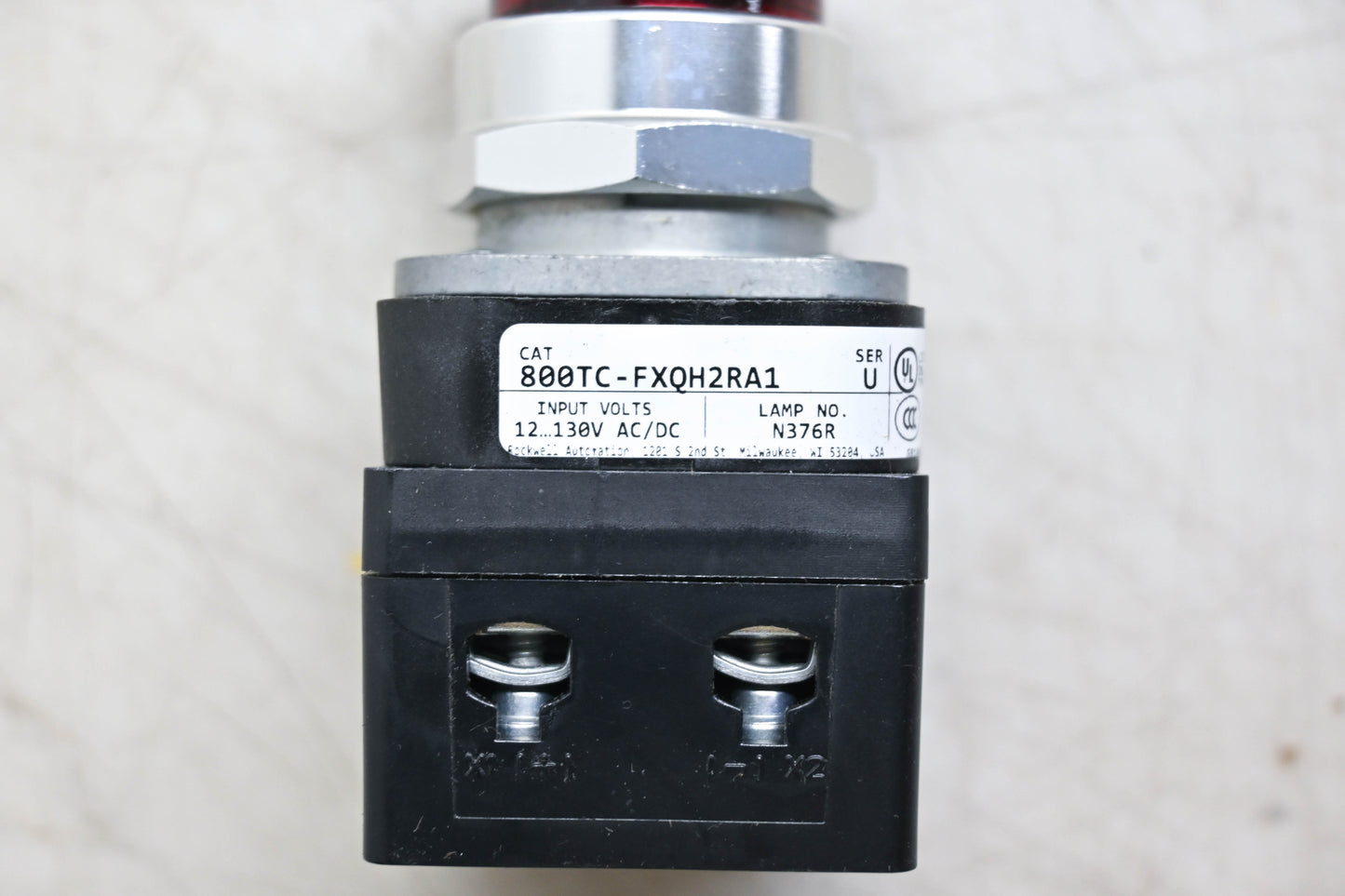 Allen-Bradley 800TC-FXQH2RA1 Red Push/Pull Switch Button NOS