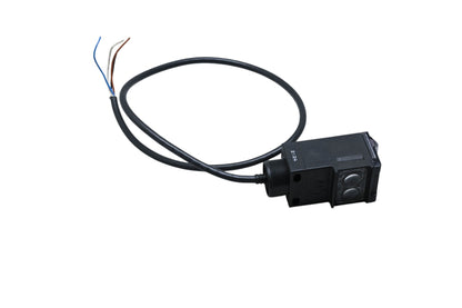 Allen-Bradley 42GRP-9040 Long Range Photoswitch Diffuse Sensor NOS