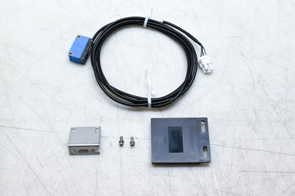 Sick GL6-N1112 Photoelectric Sensor NOS
