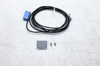 Sick GL6-N1112 Photoelectric Sensor NOS