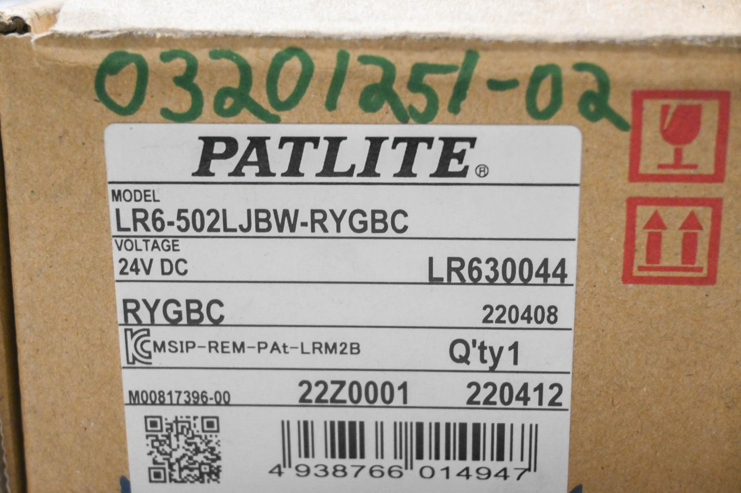 Patlite LR6-502LJBW-RYGBC Signal Tower NOS