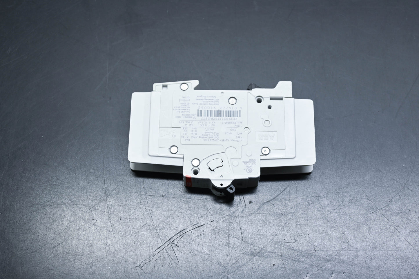 ABB 2CDS 271337 R0377 Circuit Breaker NOS