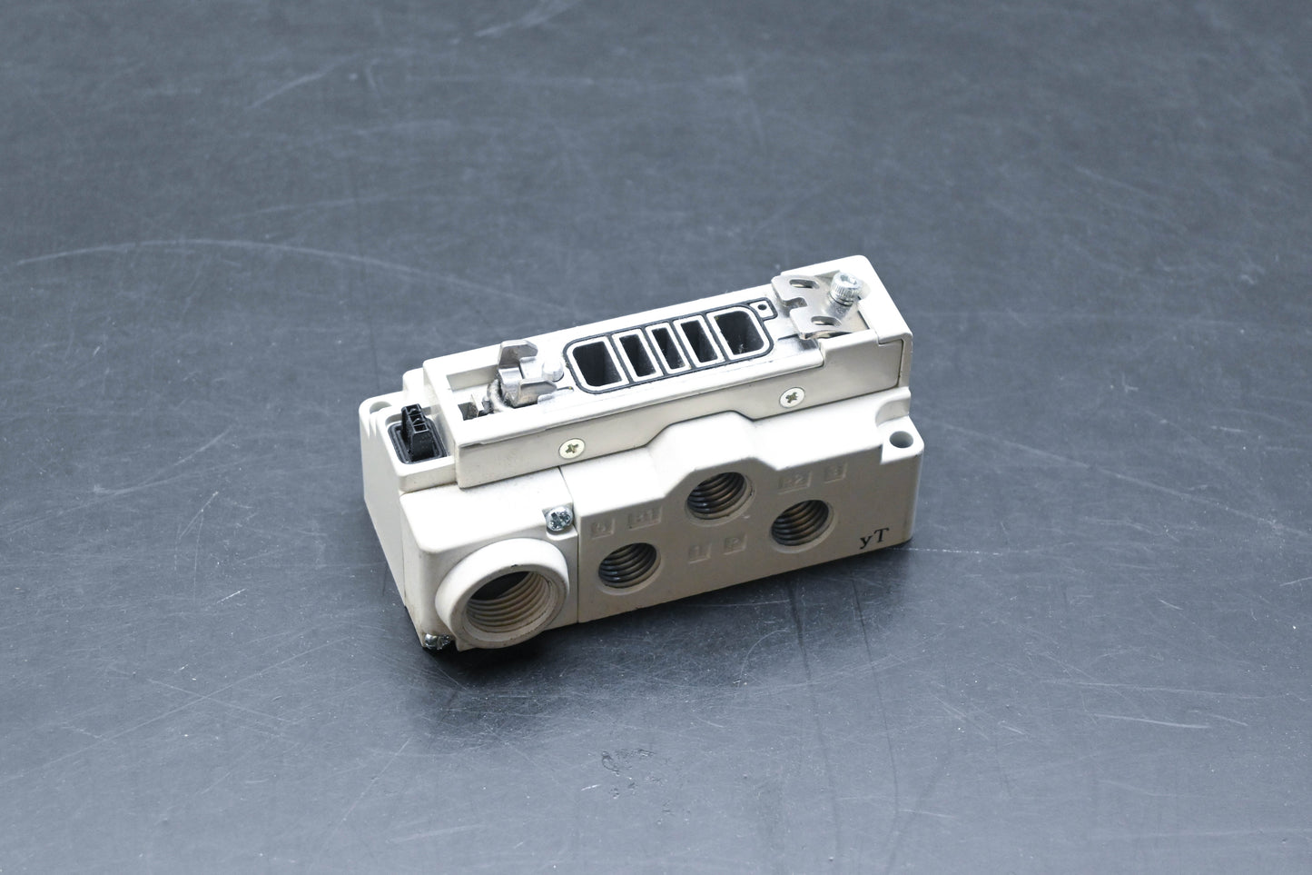 SMC VQ2100-51-02T Air Control Valve Base NOS