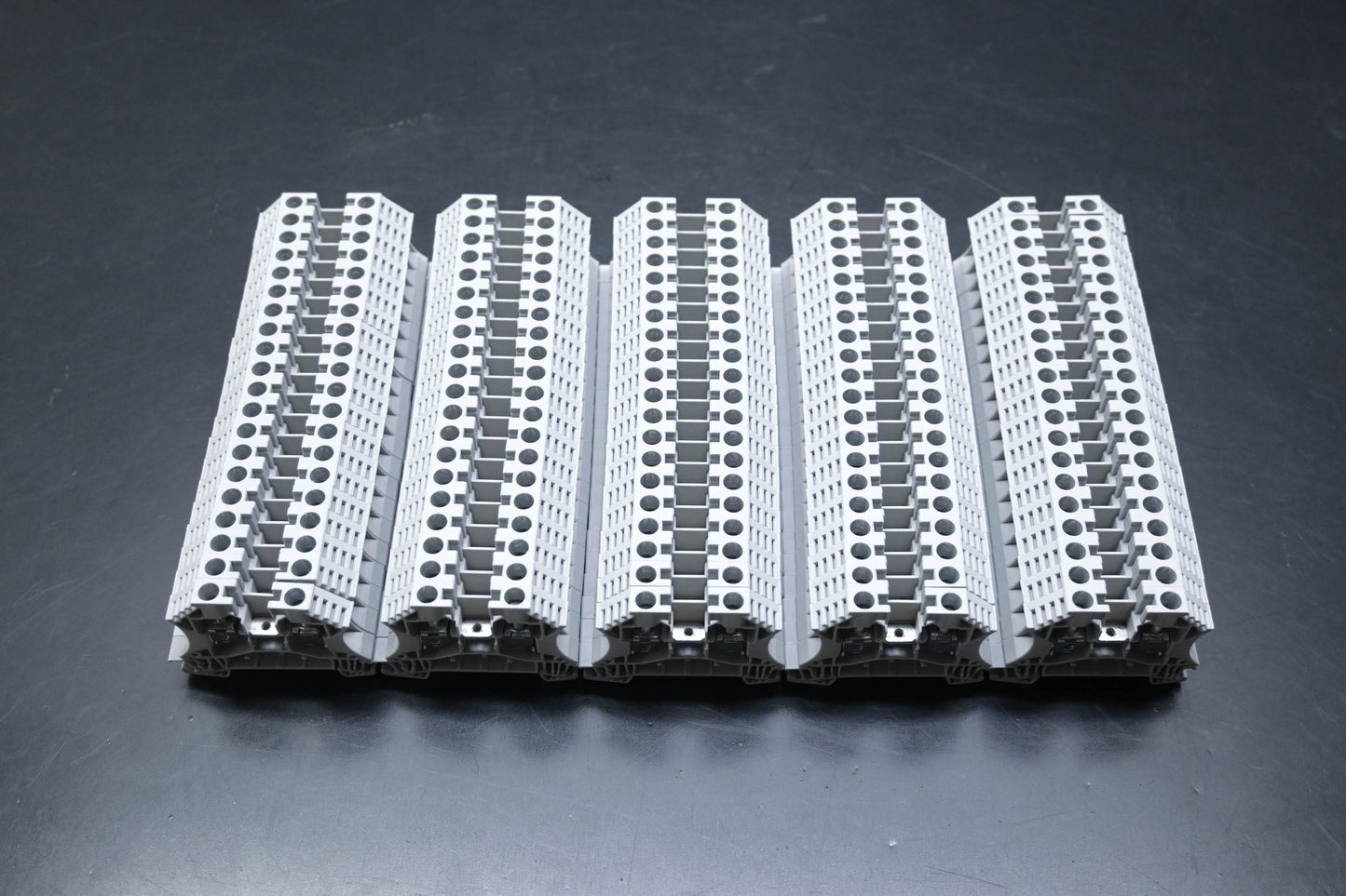 Allen-Bradley 1492-J6 Terminal Blocks Qty 100 NOS