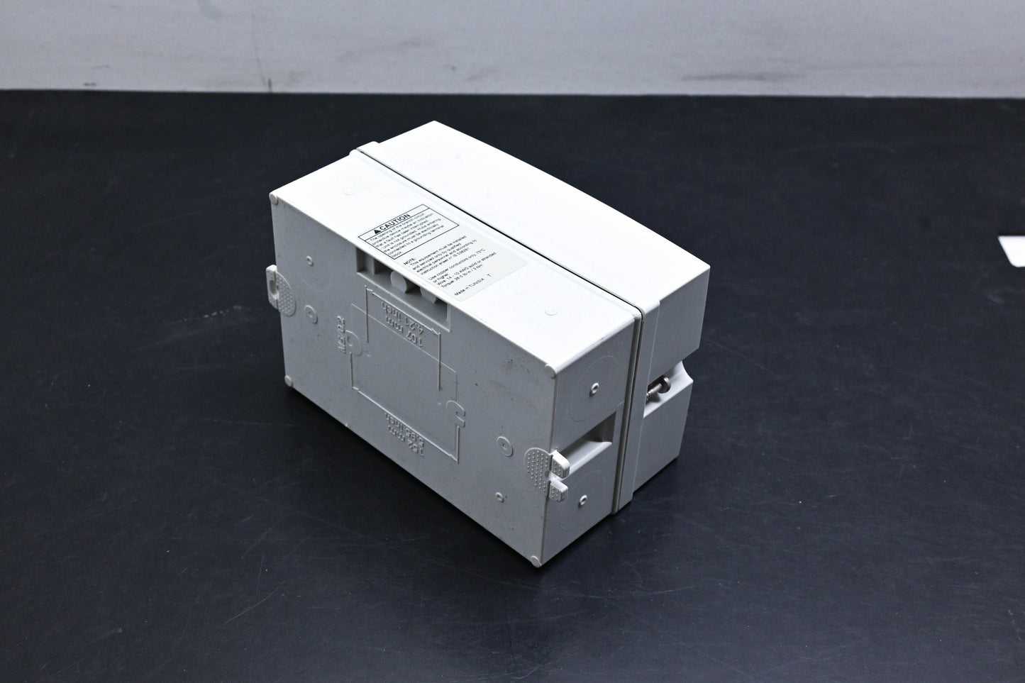 Eaton ER53030UPGB Enclosed Manual Motor NOS