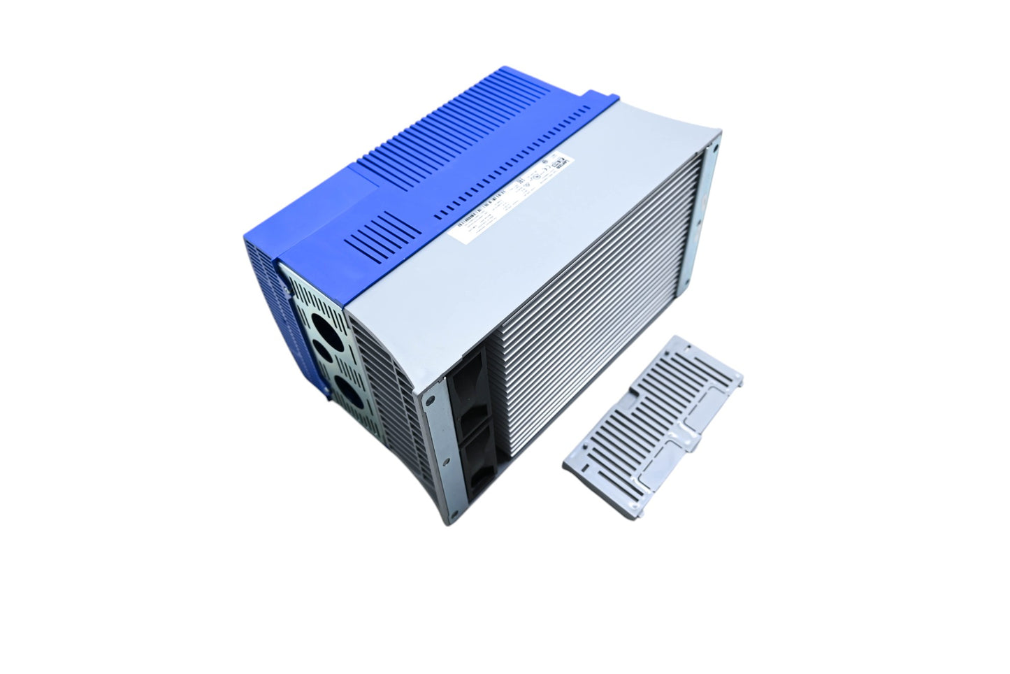 Lenze ESV113N02TXBXX1H42 SMVector Frequency Inverter NOS