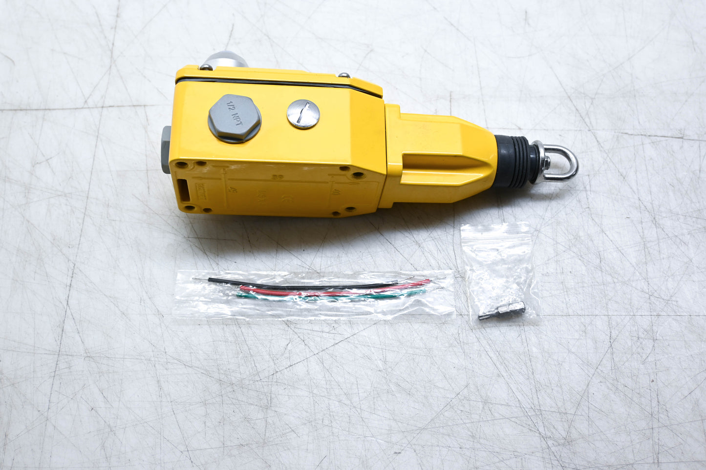 ABB 2TLA050202R1332 LineStrong2 Safety Wire Grab