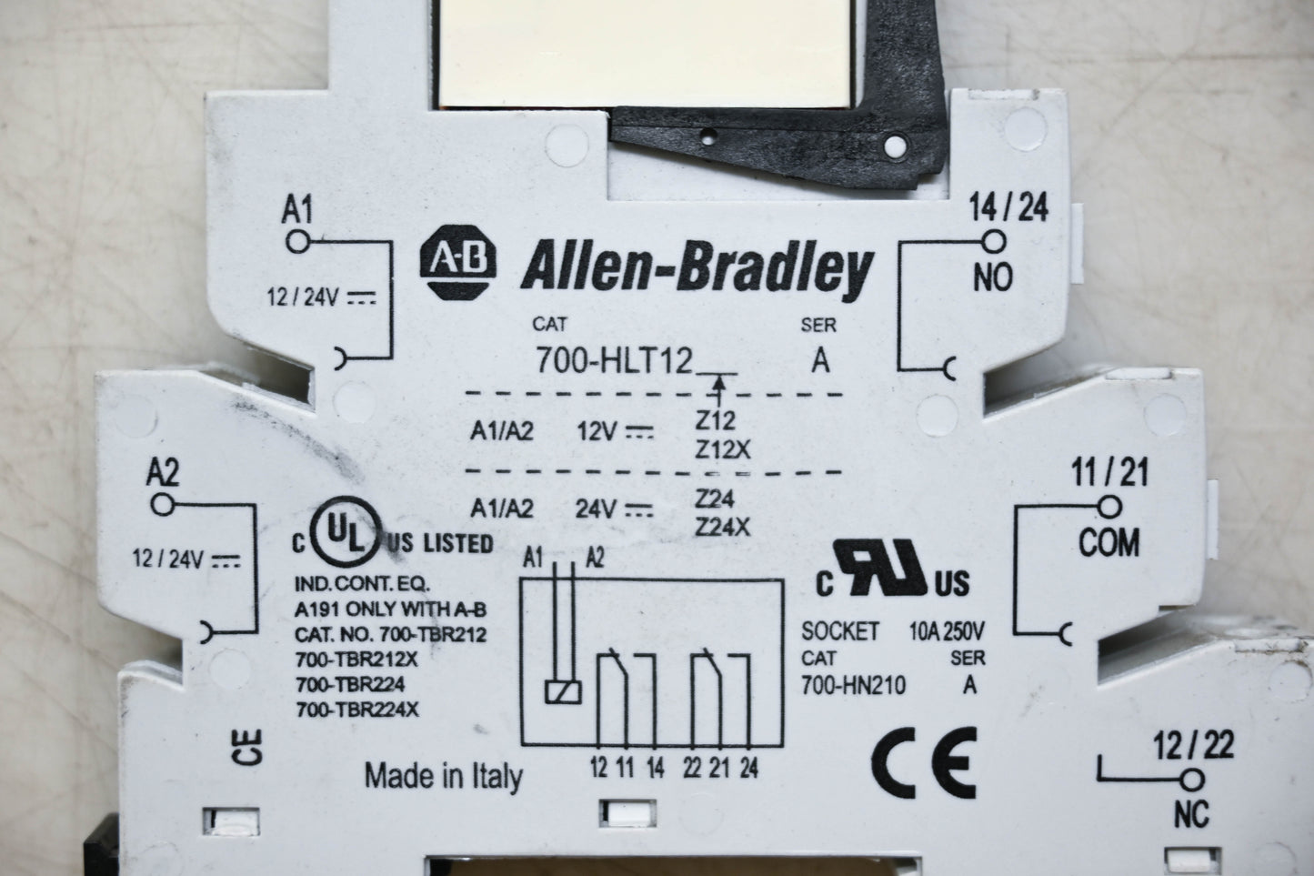 Allen-Bradley 700-HLT12, 700-TBR224 Terminal Block with Relay NOS