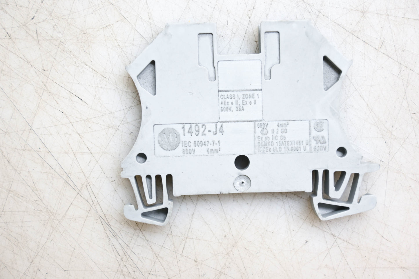 Allen-Bradley 1492-J4 Terminal Block NOS