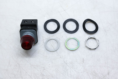 Allen-Bradley 800T-QH2R 30mm Pilot Light NOS