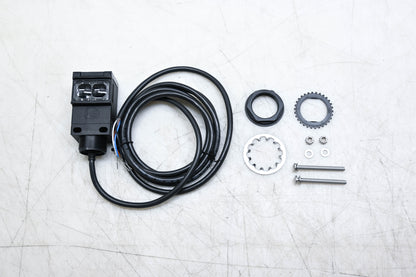 Allen-Bradley 42GRP-9040 Long Range Photoswitch Diffuse Sensor NOS