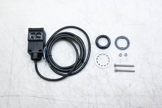 Allen-Bradley 42GRP-9040 Long Range Photoswitch Diffuse Sensor NOS