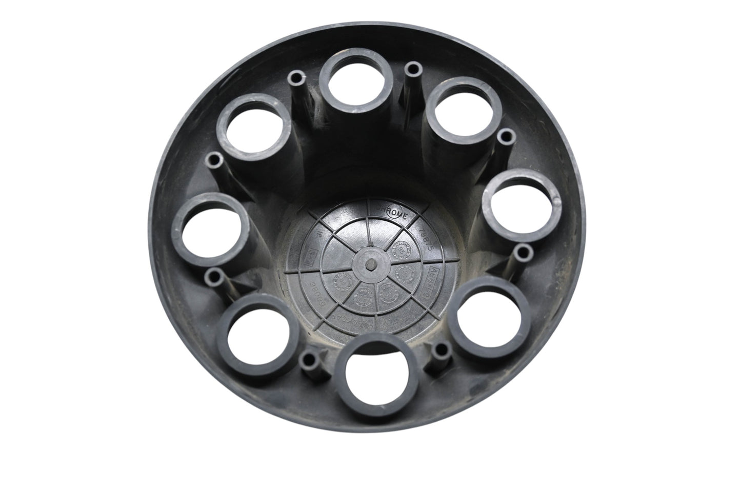 GM 50086 88-00 Silverado 3500 Dually Black Rear Center Cap