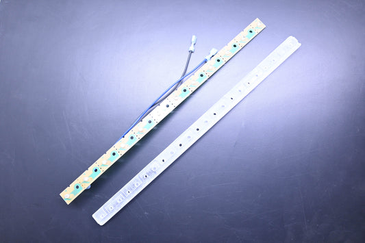 Spartan Motors 01-2034 12 Light LED Strip Red NOS