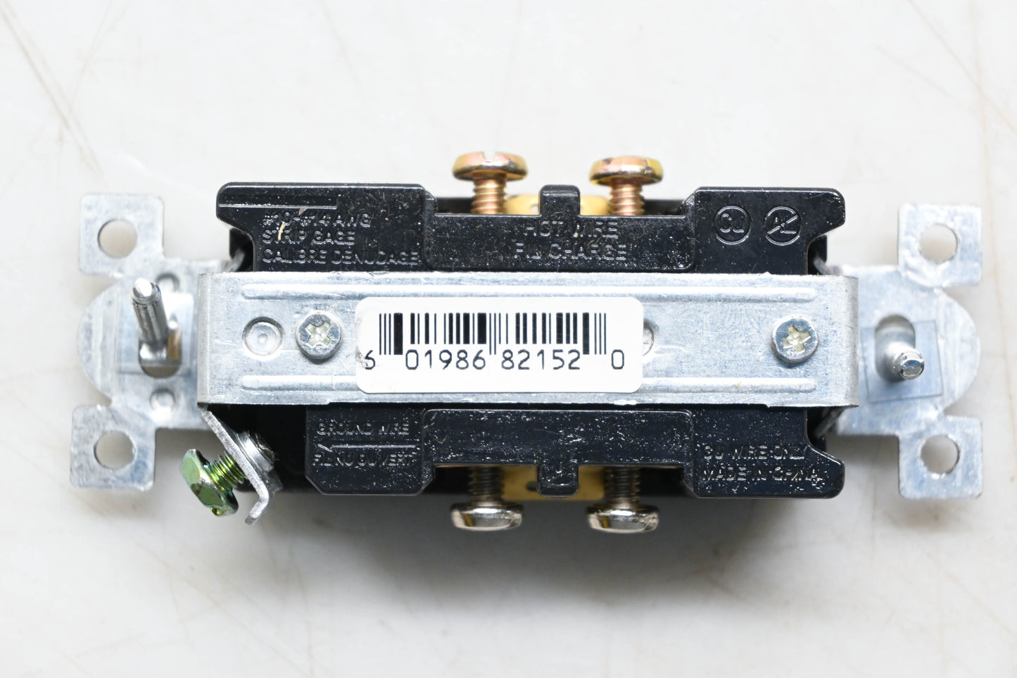 Morris 601986821520 20A 125V 3 Prong Receptacle NOS