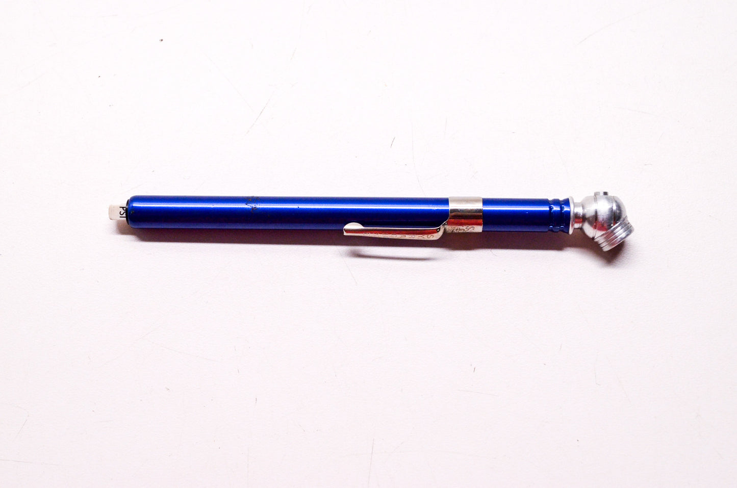 New Syracuse Blue Bicycle Tire Gauge 20-120 lbs NOS