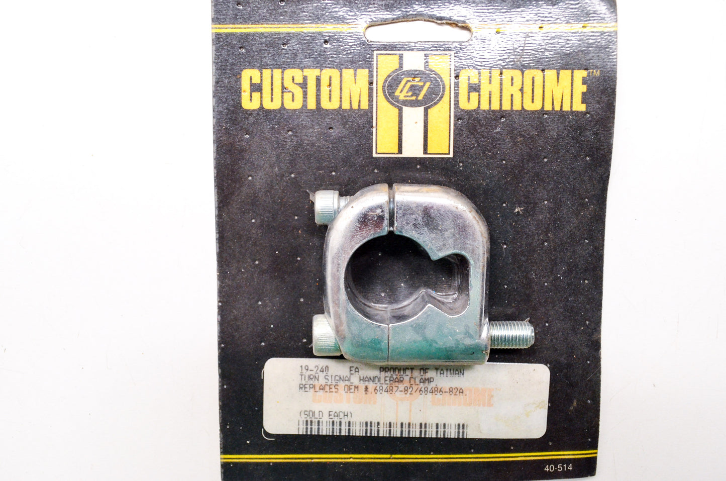 New Custom Chrome Turn Signal Handlebar Clamp Assembly Harley Davidson NOS