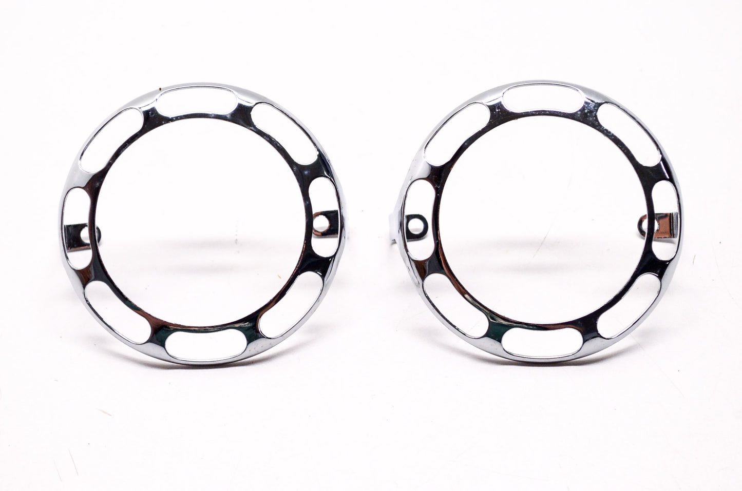 Custom Chrome 09-709 Turn Signal Trim Slotted Rings Harley Davidson Qty 2 NOS