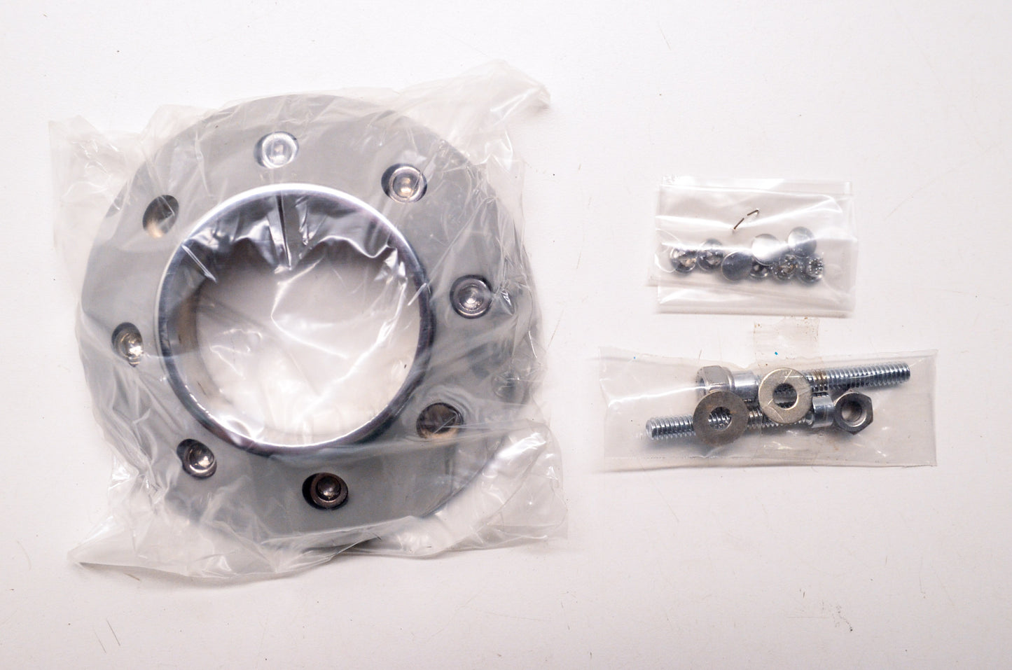 Front Hubcap Kit Harley Davidson Softail FXWG NOS
