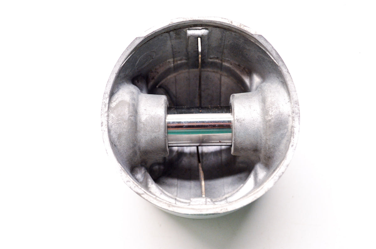 Custom Chrome 16-928, 16928 Piston Assembly .040 8:1 Harley Davidson Shovelhead