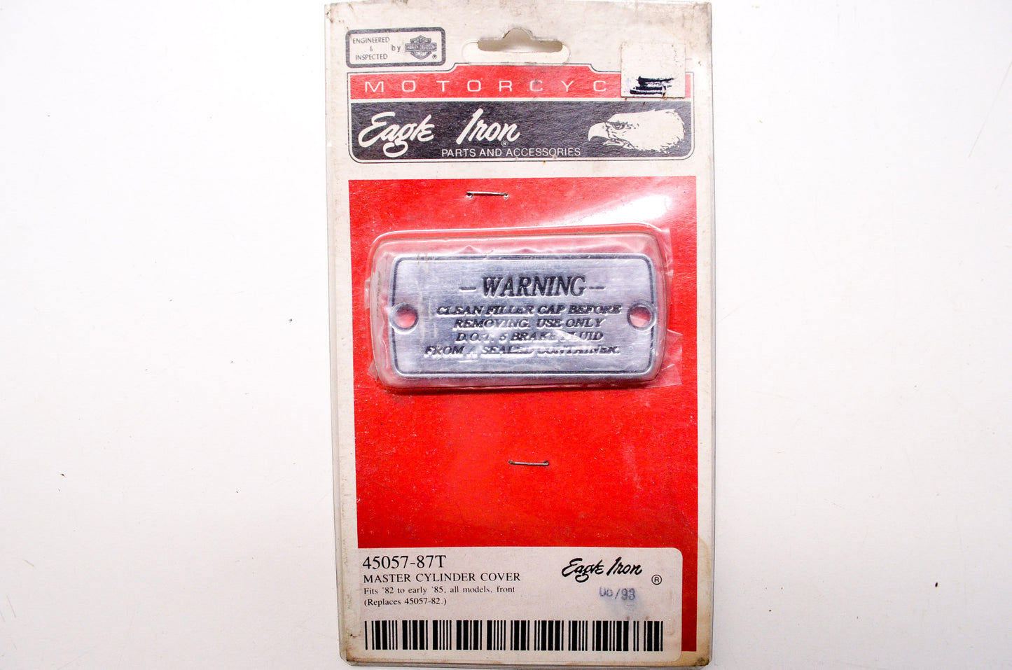 New Eagle Iron Master Cylinder Cover Front 82-85 NOS