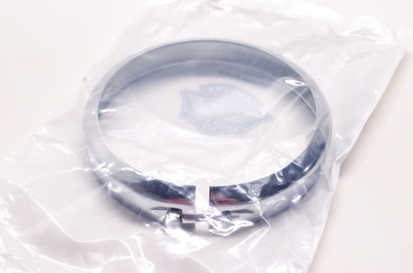 OEM Harley-Davidson 68725-62A Lamp Bezel Ring NOS