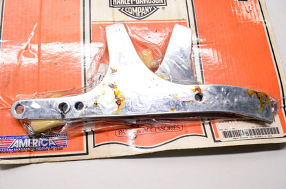 Sissy Bar Side Plate Bracket Kit FXWG Dyna Glide 80+ NOS