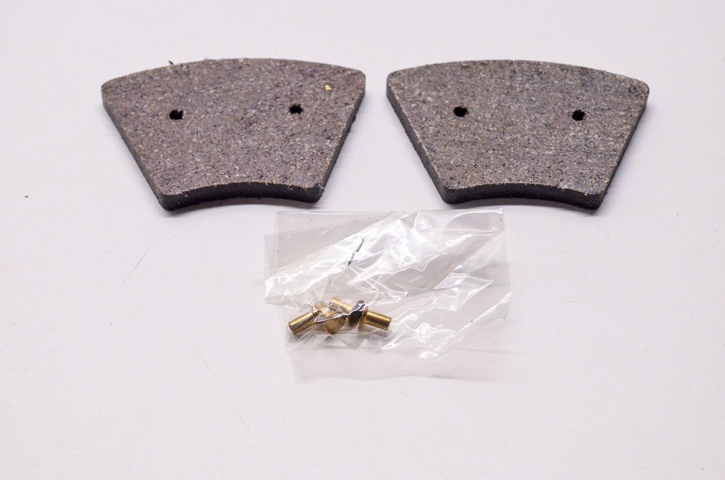 Nan Hoang 90-62, 44281-74, 45105-961-006 Brake Pad Kit NOS