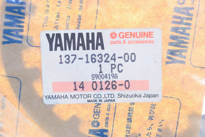 New OEM Yamaha 137-16324-00-00 Clutch Steel Plate NOS