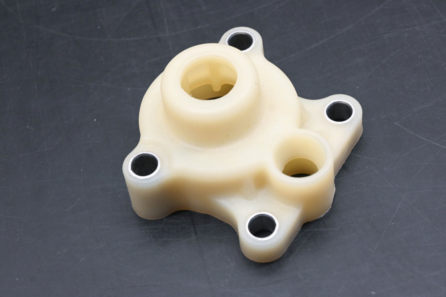 New OEM Yamaha 663-44311-02-00 Water Pump Housing NOS