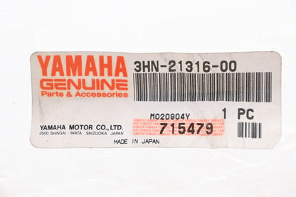 New OEM Yamaha 3HN-21316-00-00 Engine Mount Bracket NOS
