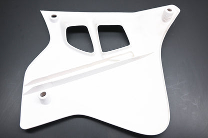 New OEM Yamaha 4EW-21731-00-00 White Left Radiator Shroud NOS
