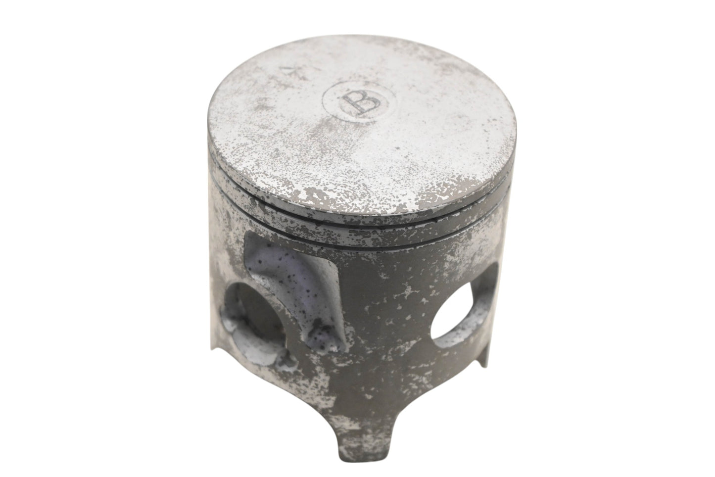 New OEM Yamaha 5MW-11631-00-B0 Piston STD NOS