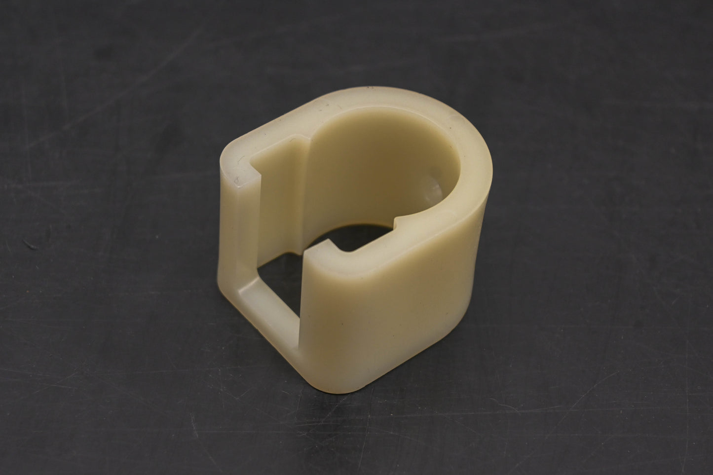 New OEM Yamaha 5HN-22151-00-00 Guard Seal NOS