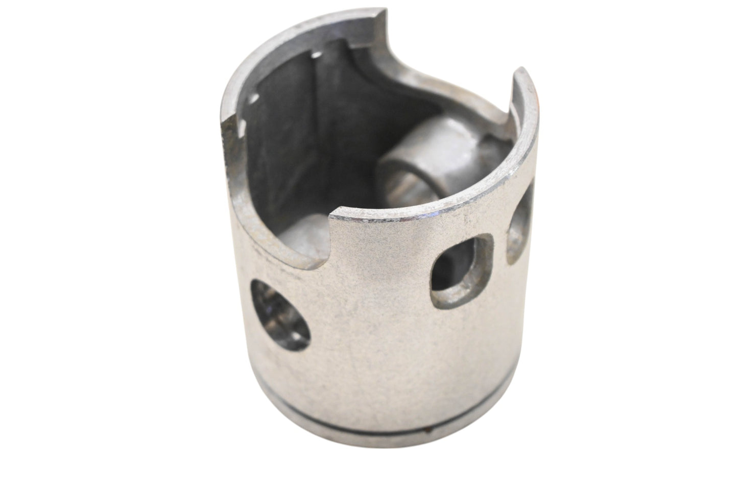 New OEM Yamaha 318-11636-00-00 Piston O/S NOS