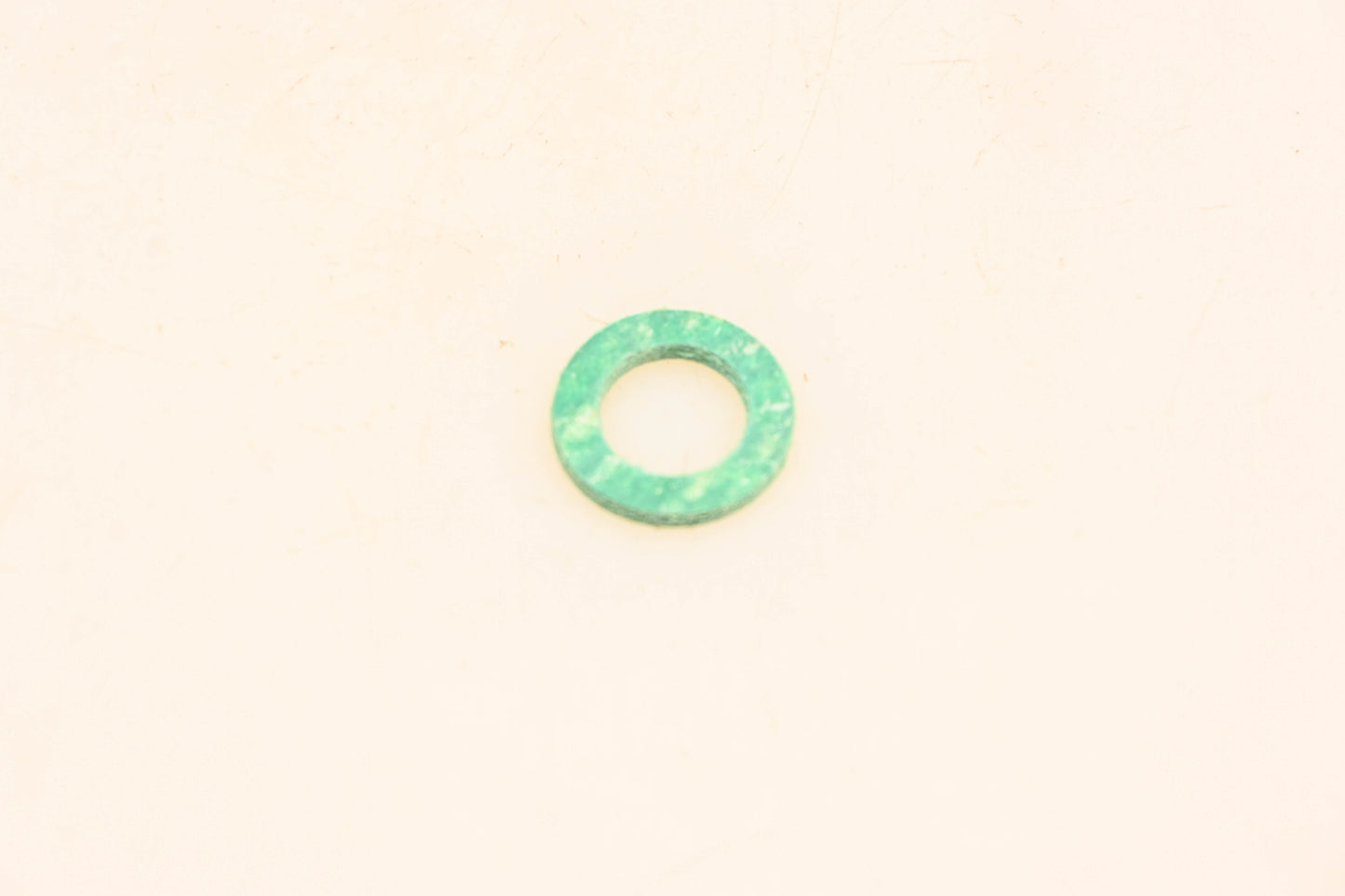 New OEM Yamaha 3VC-F4532-01-00 Gasket NOS