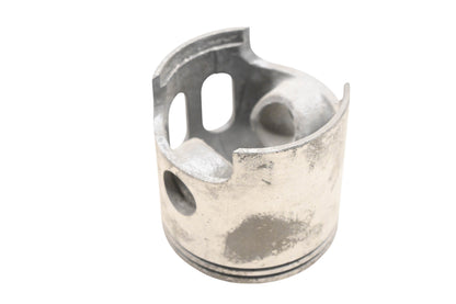 New OEM Yamaha J10-11637-00-00 Piston 0.75mm O/S NOS